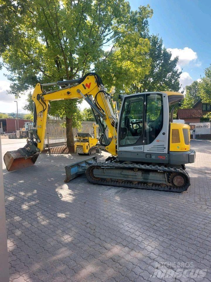 Wacker Neuson ET90 대형 굴삭기 29톤 이상