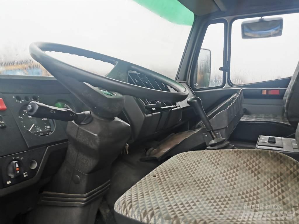 Mercedes-Benz 2426 콤비/진공 트럭