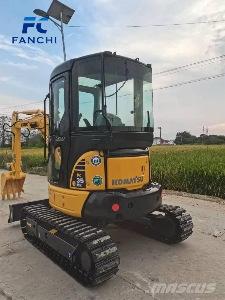 Komatsu PC 35 MR 소형 굴삭기 7톤 미만