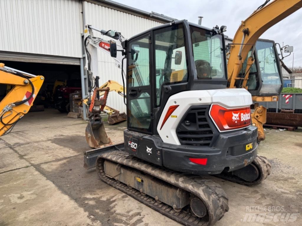 Bobcat E60 *FR006 소형 굴삭기 7톤 미만