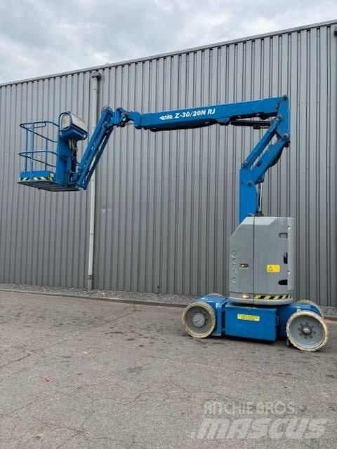 Genie Z 30/20 N RJ 관절형 전동이동 리프트