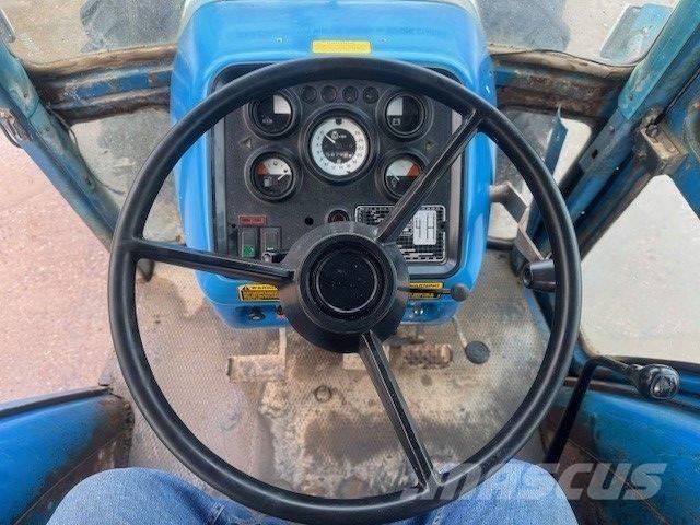 Ford 8210 트랙터