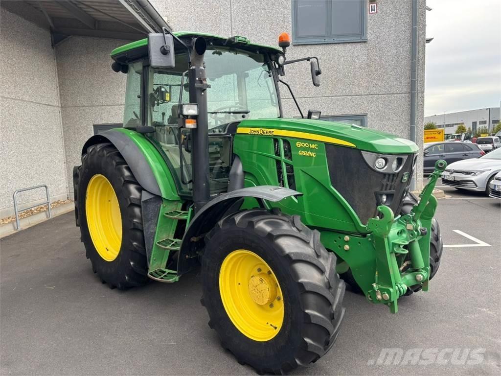John Deere 6100MC 트랙터
