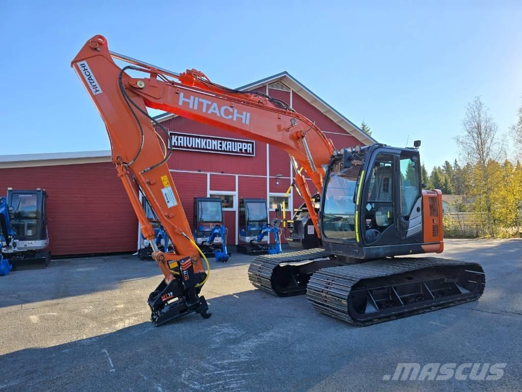 Hitachi ZX 135 US-6 대형 굴삭기 29톤 이상