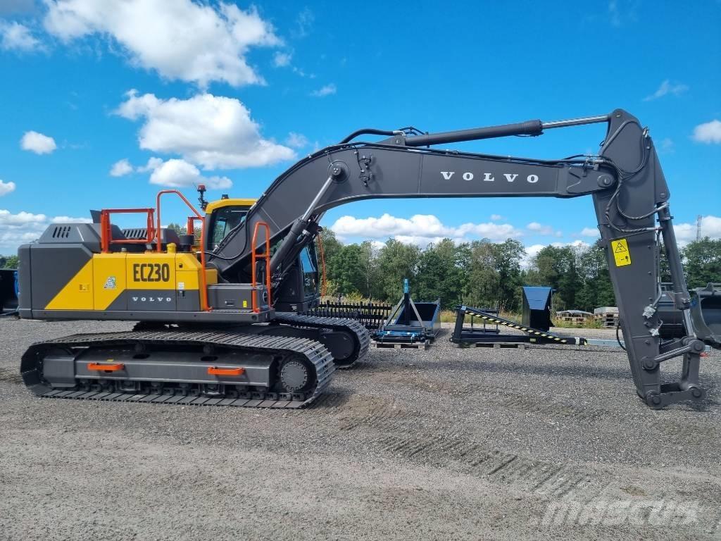 Volvo EC 230 FL 대형 굴삭기 29톤 이상