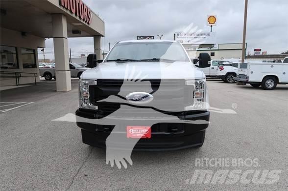 Ford F250 SD 건설 장비 - 기타