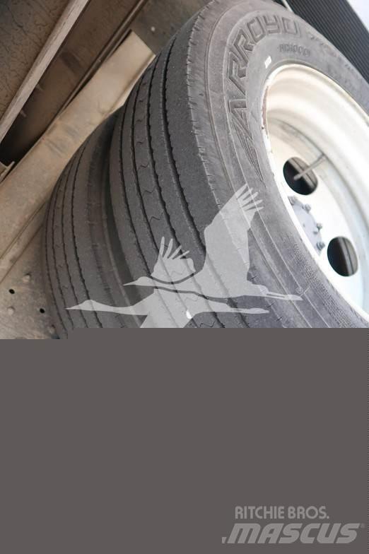 Isuzu NRR 건설 장비 - 기타