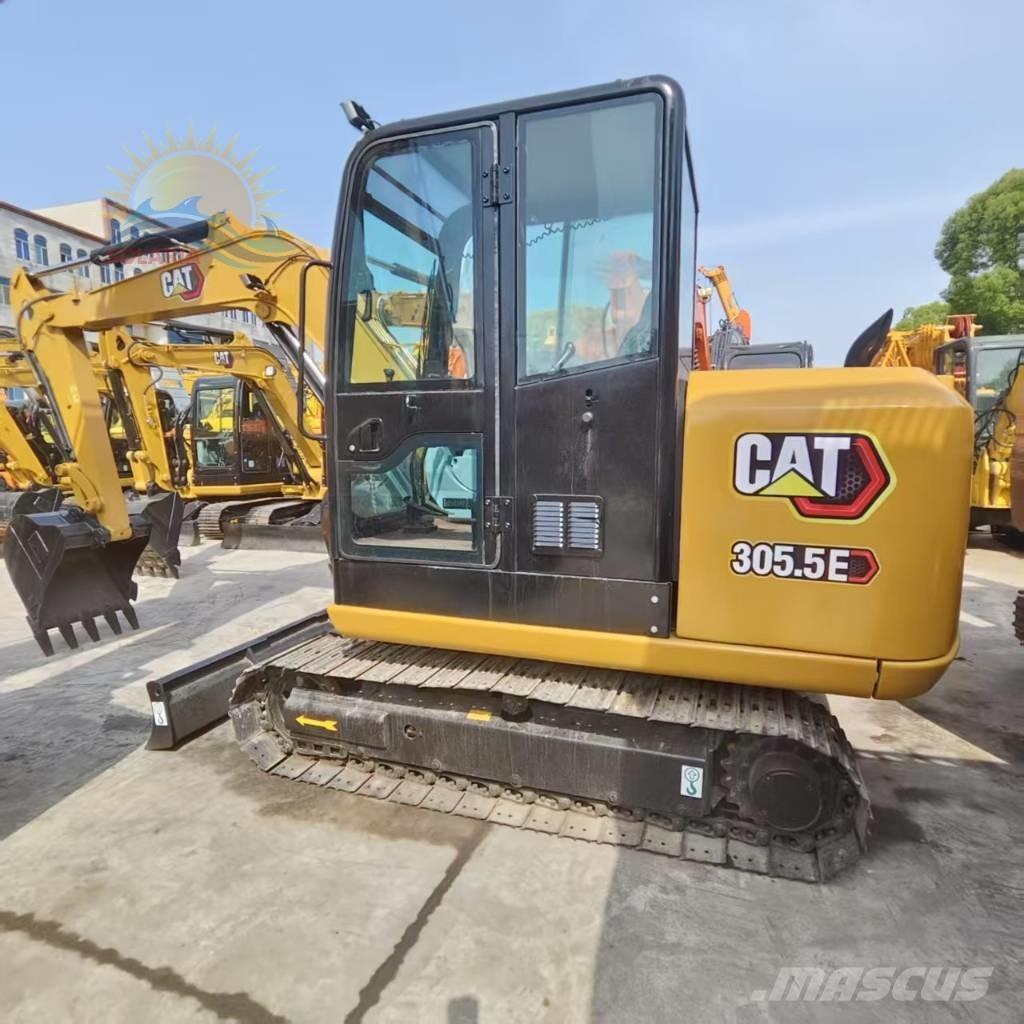 CAT 305.5 E 소형 굴삭기 7톤 미만