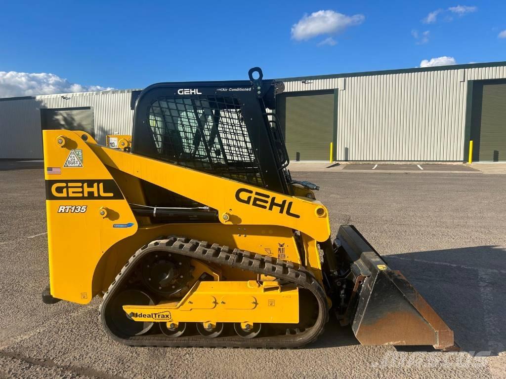 Gehl RT135  스키드로더