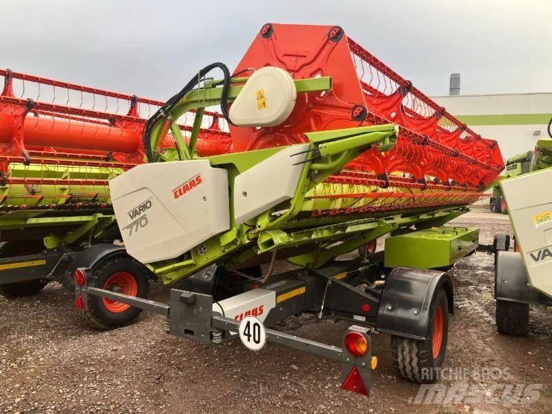 CLAAS TRION 520 콤바인 수확기