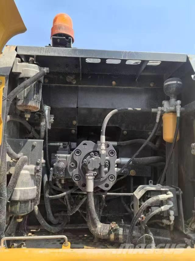 Sumitomo SH 200 대형 굴삭기 29톤 이상