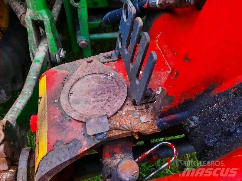 Kuhn MM1235T8010 쟁기