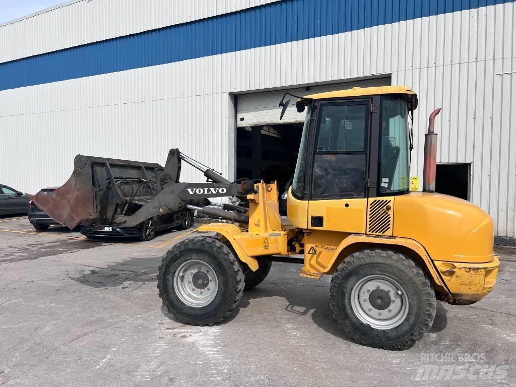 Volvo L 30 B  휠로우더