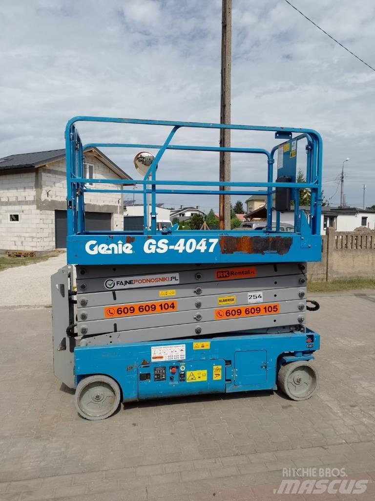 Genie GS 4047 가위형 리프트