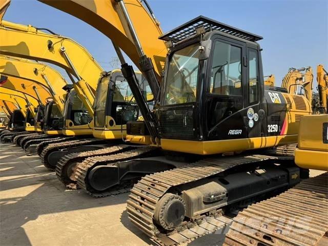 CAT 325 D L 대형 굴삭기 29톤 이상