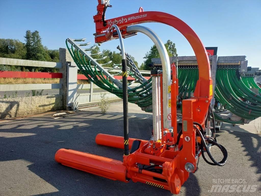 Kverneland WR1250A 건초 포장기