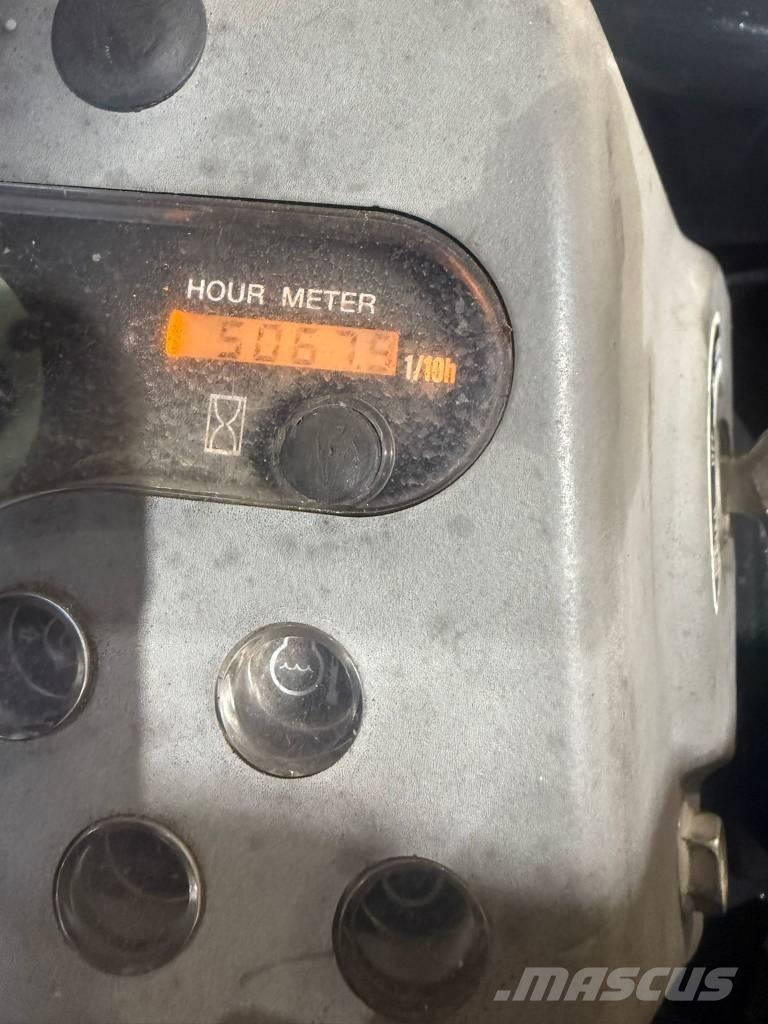 Yanmar Vio 25 소형 굴삭기 7톤 미만