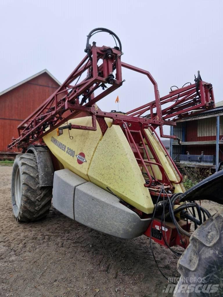 Hardi Commander 3200 견인형 분무기