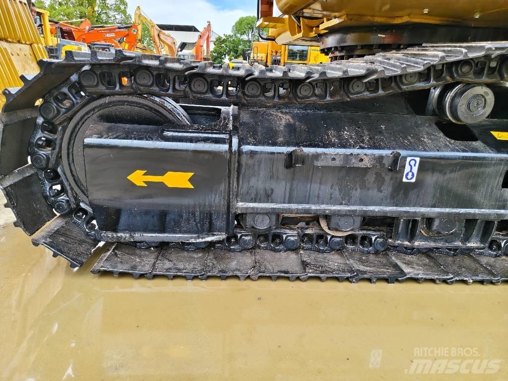 CAT 330 D2 L 대형 굴삭기 29톤 이상