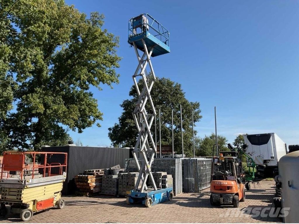 Genie Gs-2646 가위형 리프트