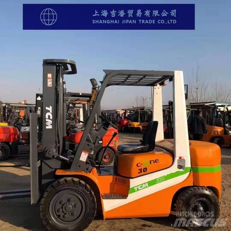 TCM FD 30 디젤 지게차