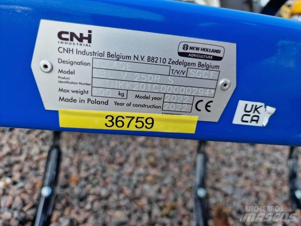 New Holland SBVL250R 하로우