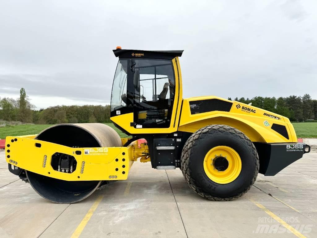 Bomag BW213D-5 싱글 드럼 롤러
