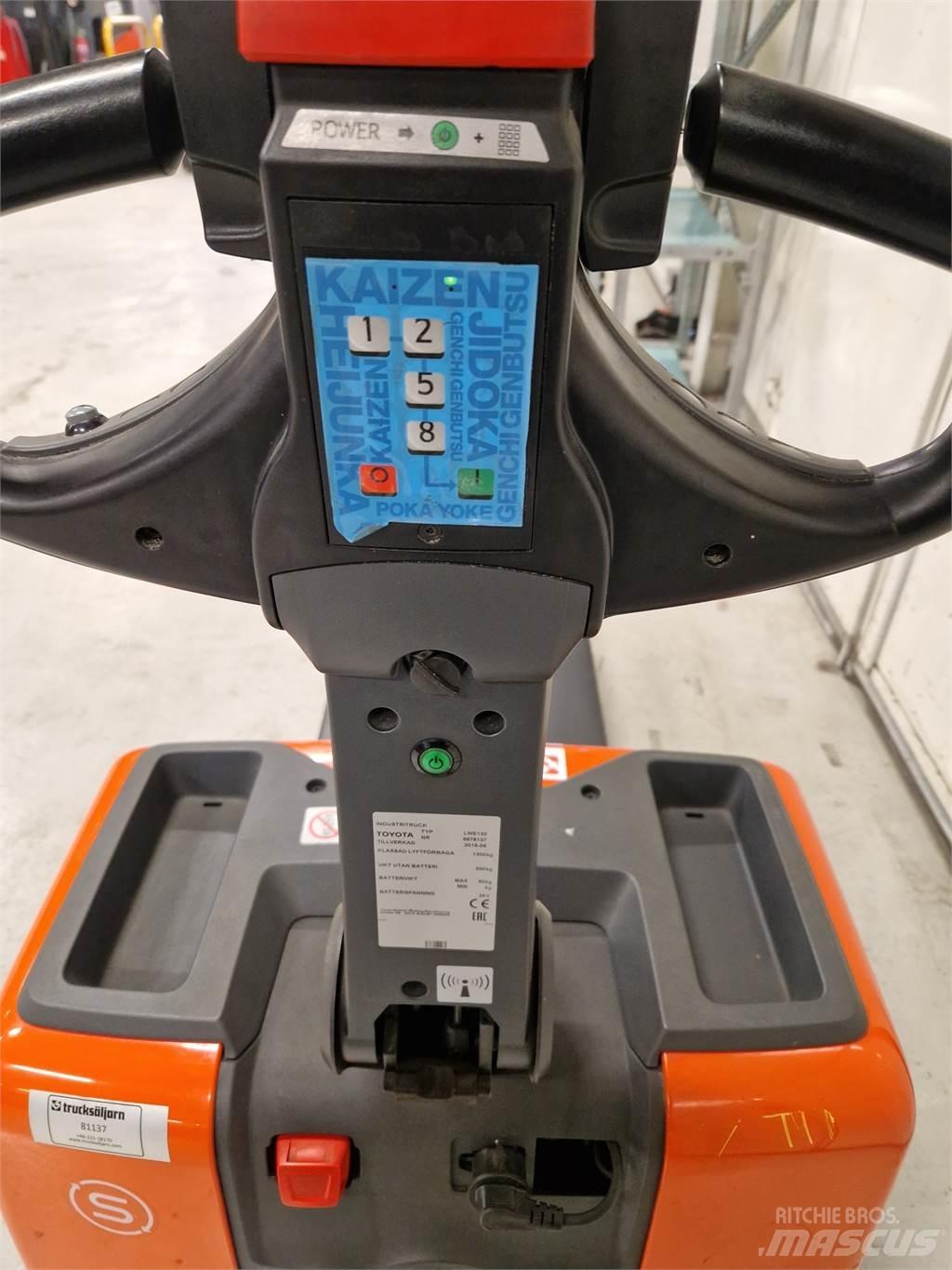 Toyota LWE130 경량 리프터