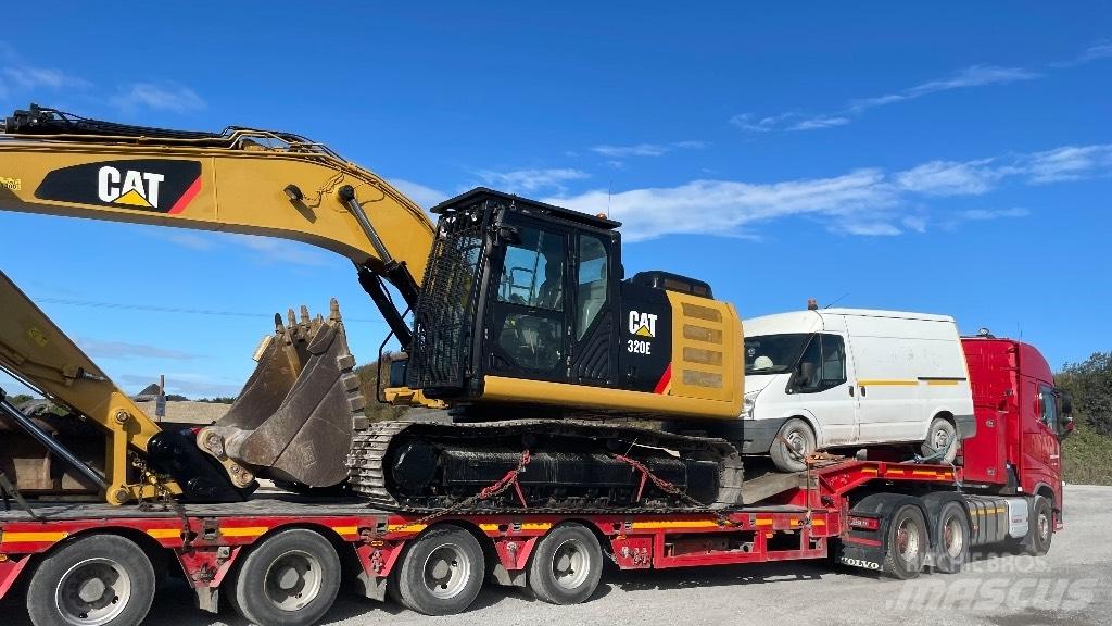 CAT 320E 대형 굴삭기 29톤 이상
