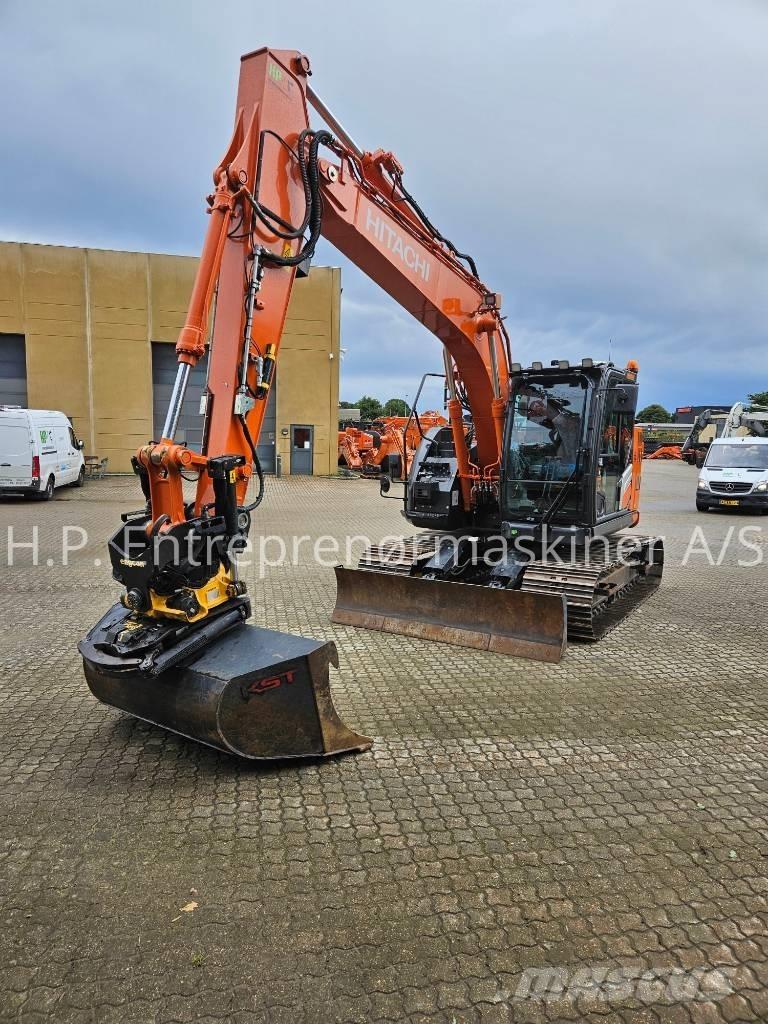 Hitachi ZX 135 US-7 대형 굴삭기 29톤 이상