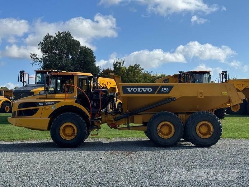 Volvo A 25 G 연결식 홀러