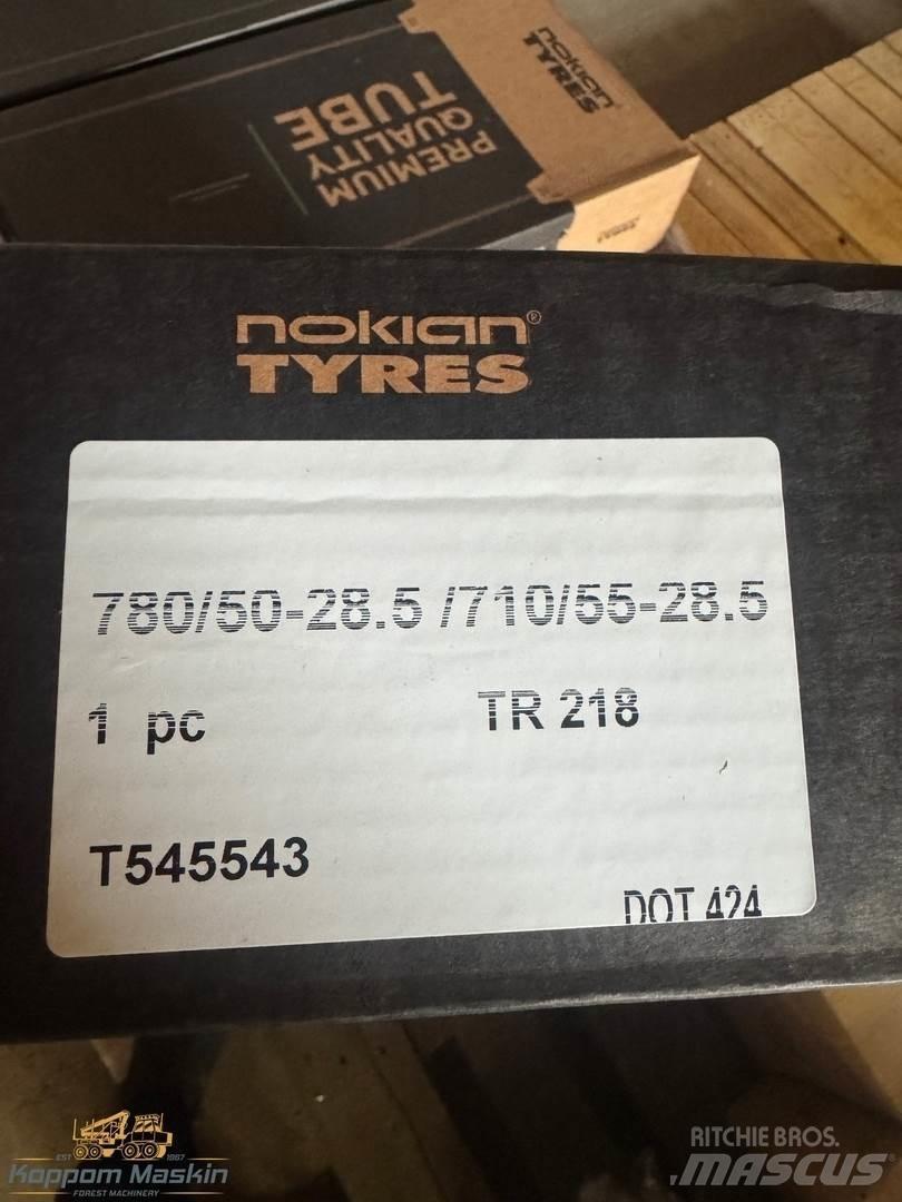 Nokian 780/50X28.5 타이어, 휠 및 림