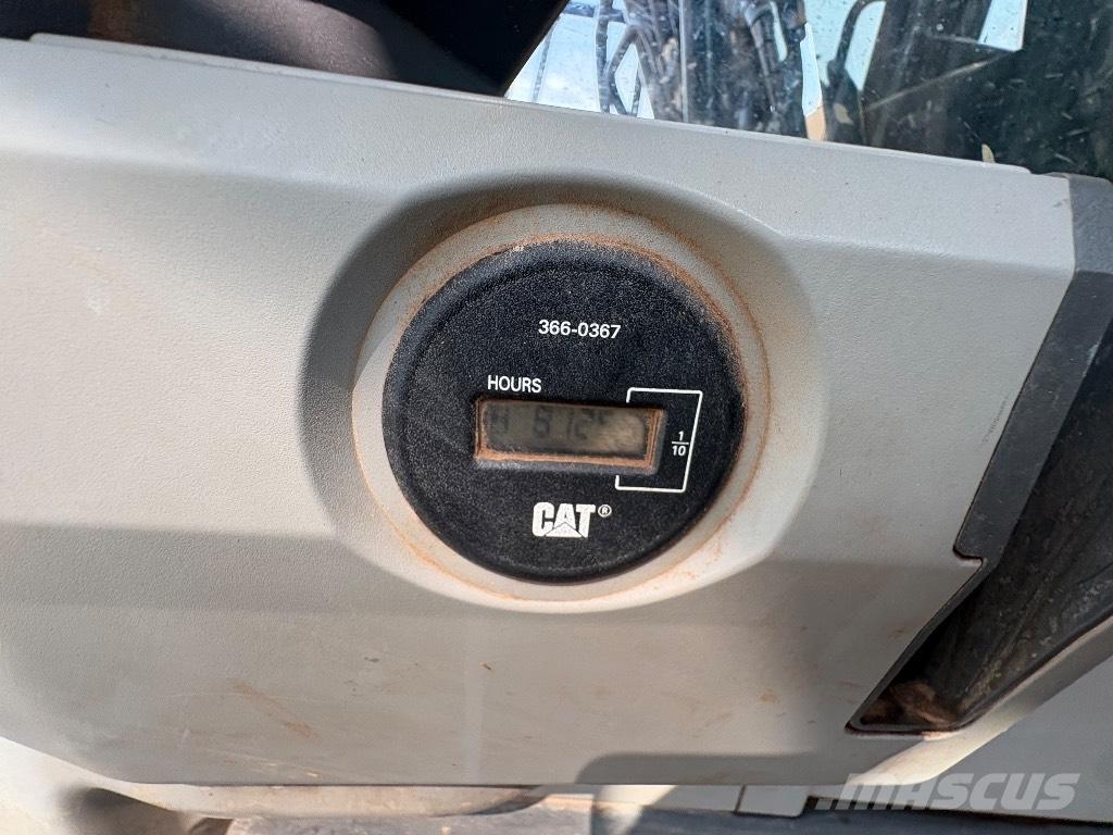 CAT 325 FL CR 대형 굴삭기 29톤 이상