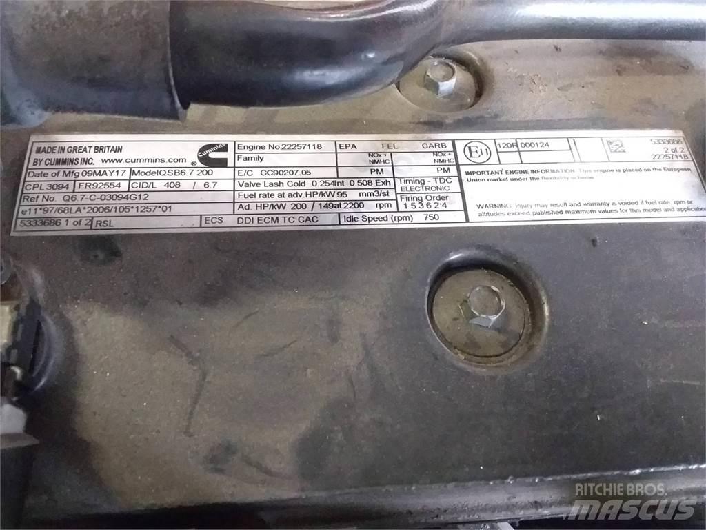 Cummins QSB6.7 엔진