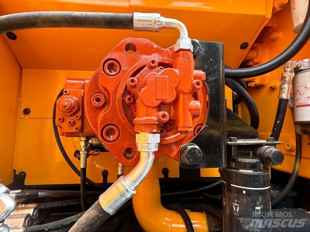 Hyundai 220-9S 대형 굴삭기 29톤 이상