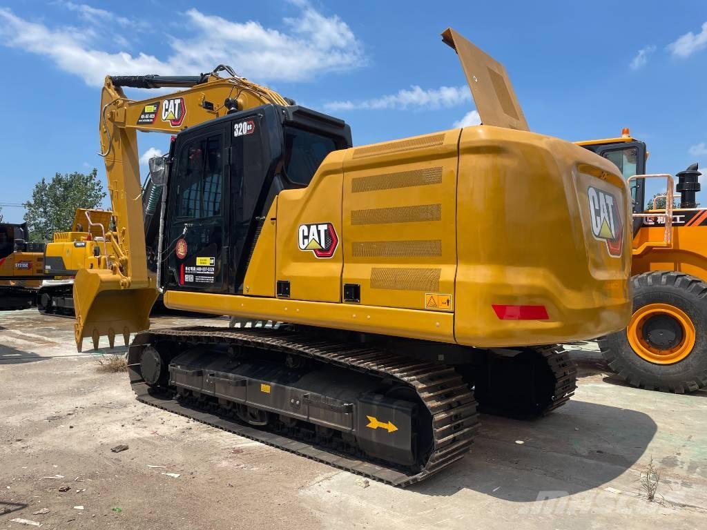 CAT 320 GC 대형 굴삭기 29톤 이상