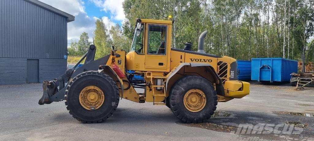 Volvo L 120 E  휠로우더