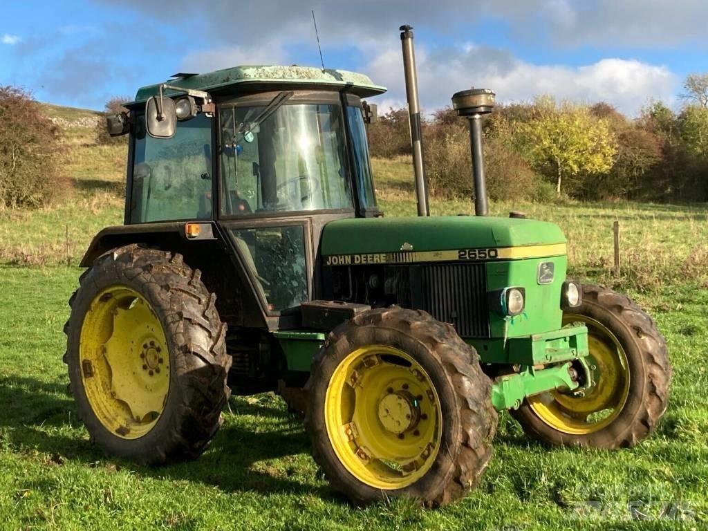 John Deere 2650 트랙터