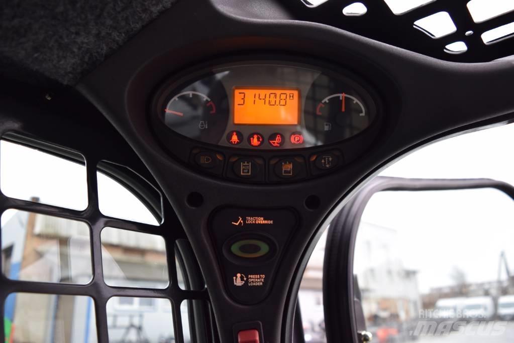Bobcat S 650  스키드로더