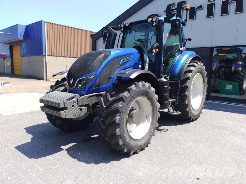 Valtra T194 A 트랙터