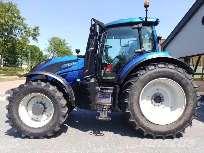 Valtra T194 A 트랙터