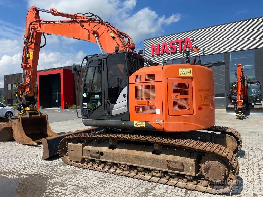 Hitachi ZX225USLC-5 대형 굴삭기 29톤 이상