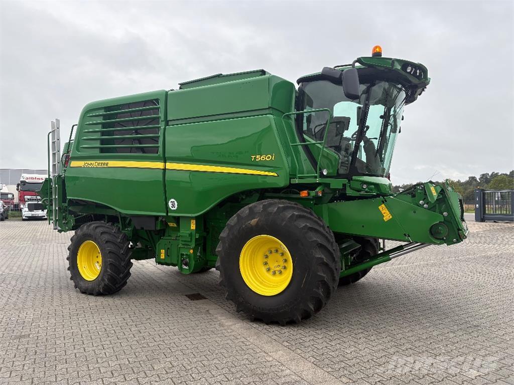 John Deere T560I 콤바인 수확기