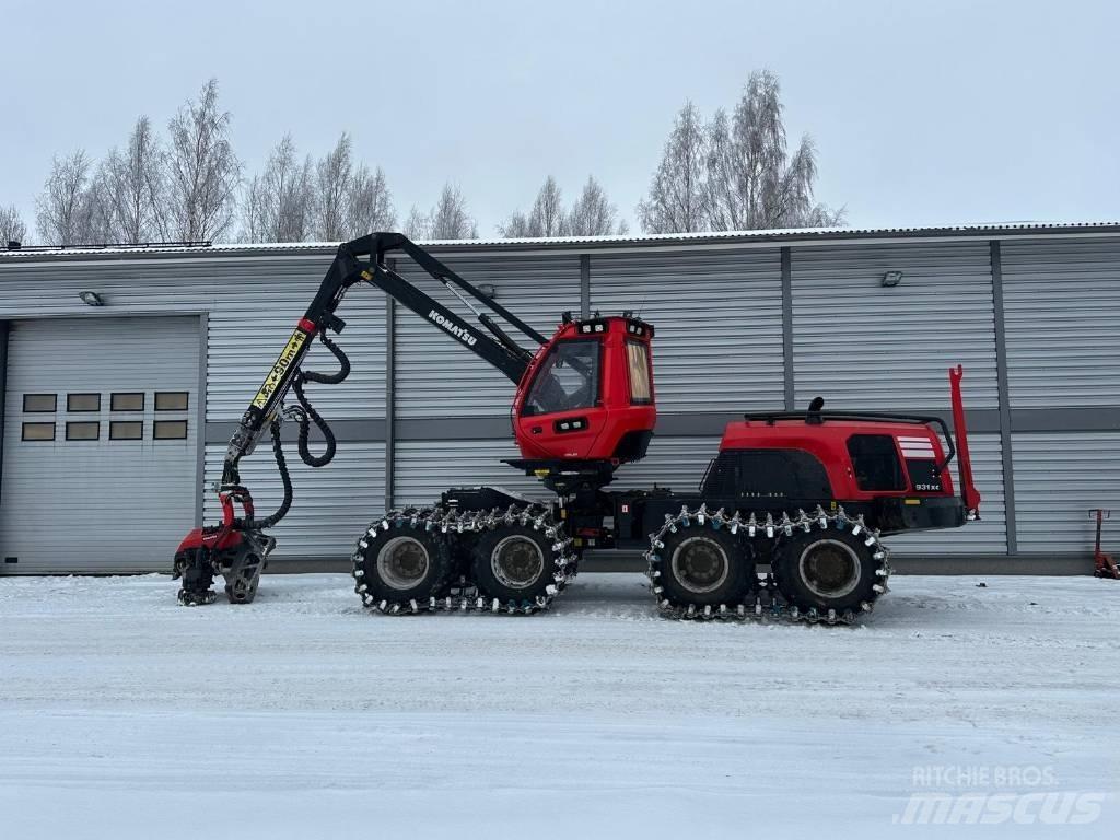 Komatsu 931 XC 원목 하베스터
