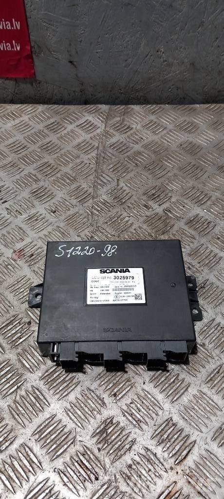 Scania G 400   3025979 일렉트로닉스