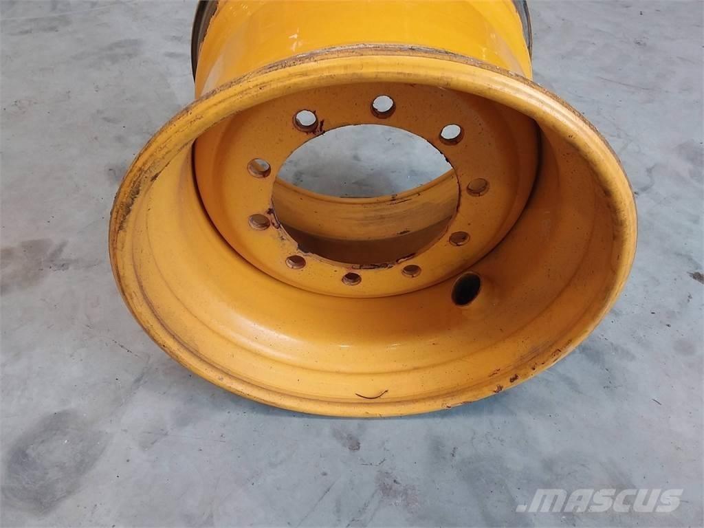 Rottne H11 20x24,5 타이어, 휠 및 림