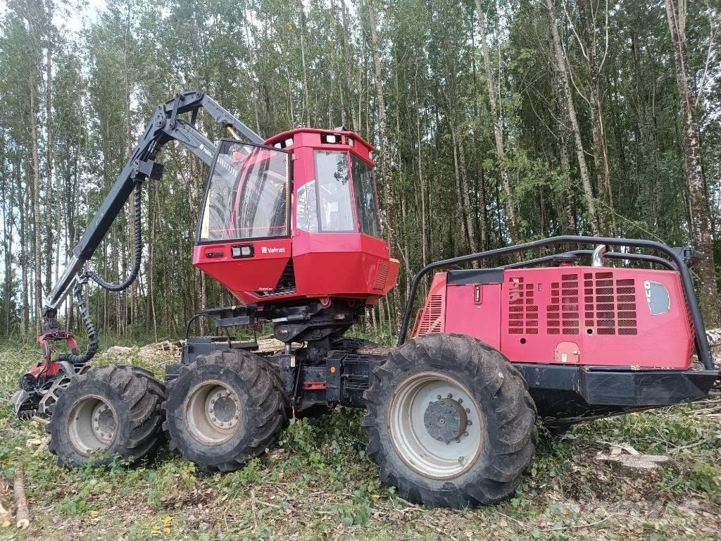 Valmet 931 원목 하베스터