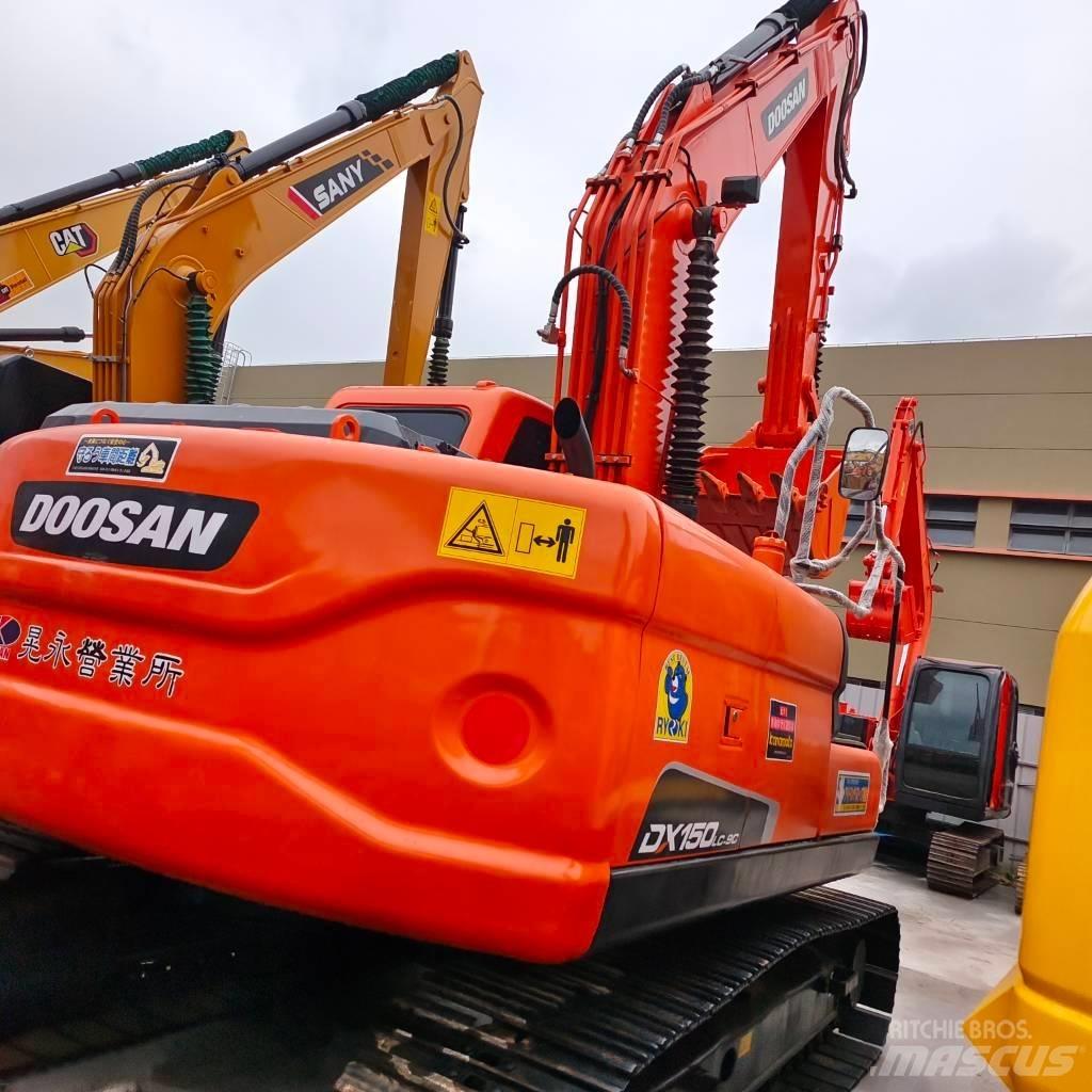 Doosan DX 150 LC 대형 굴삭기 29톤 이상
