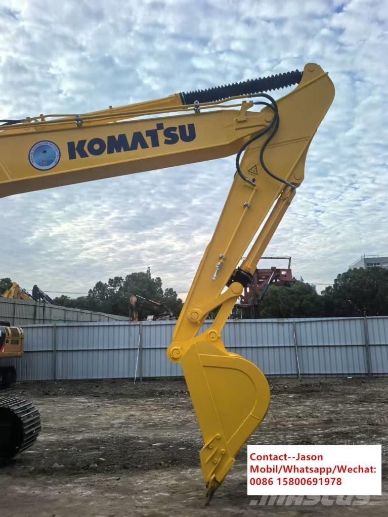 Komatsu PC 220-8 대형 굴삭기 29톤 이상