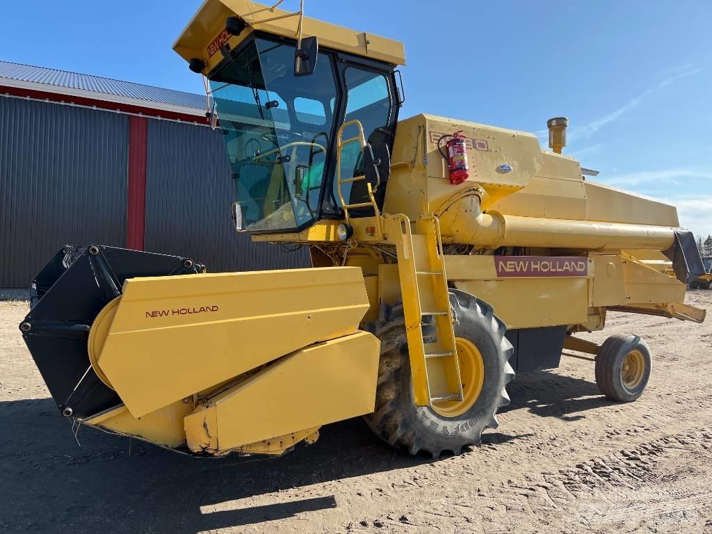 New Holland 8030 12´ 콤바인 수확기
